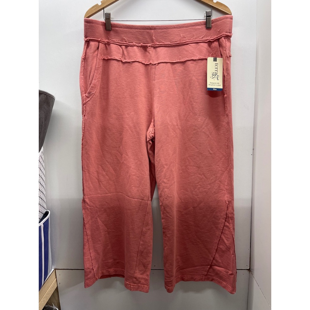 Terra & Sky Coral Pink Raw Edge Crop Sweatpants Plus Size 0X 14W New